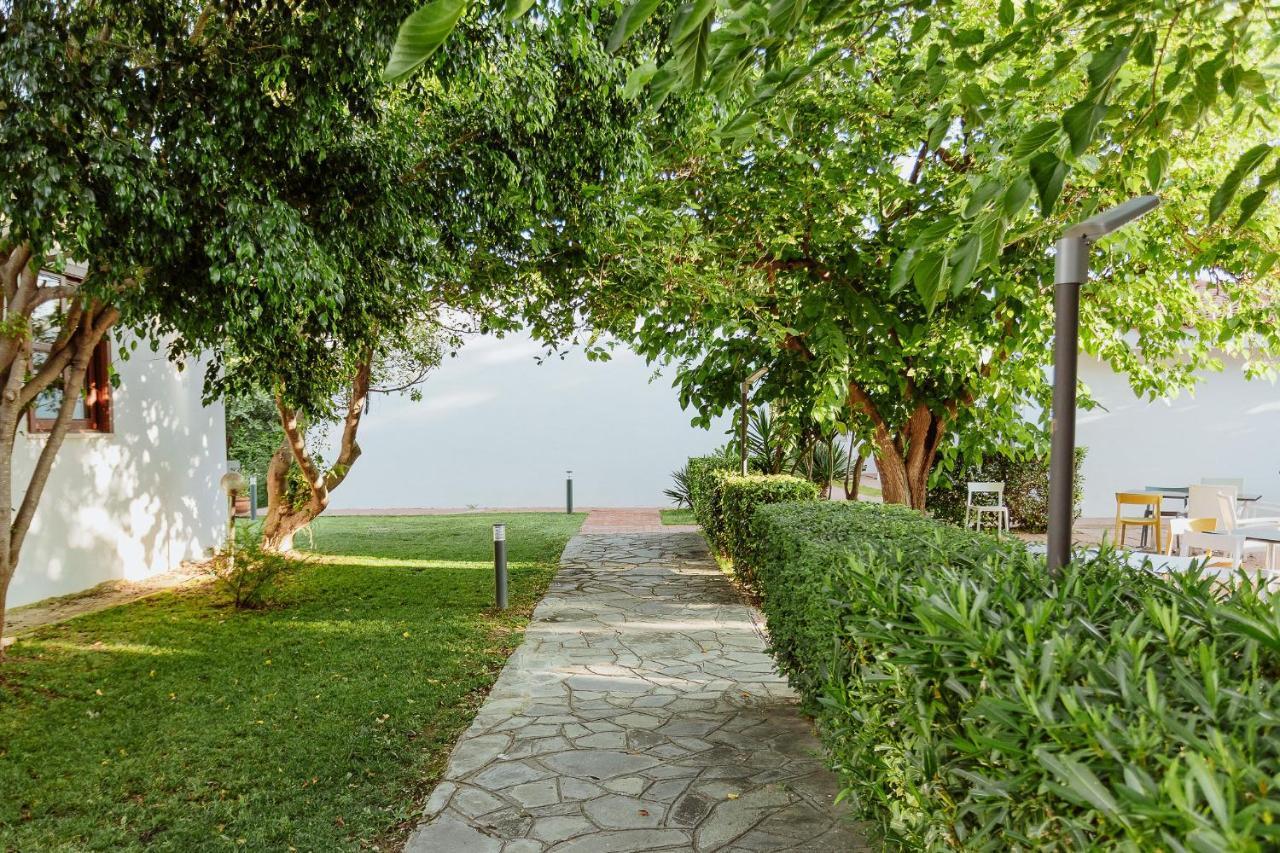 Resort Fior Di Sardegna 포사타 외부 사진